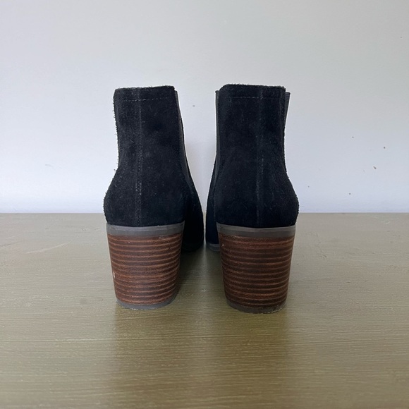 Lucky Brand Black Suede Block Heel Ankle Boots Fall Booties - Picture 6 of 8